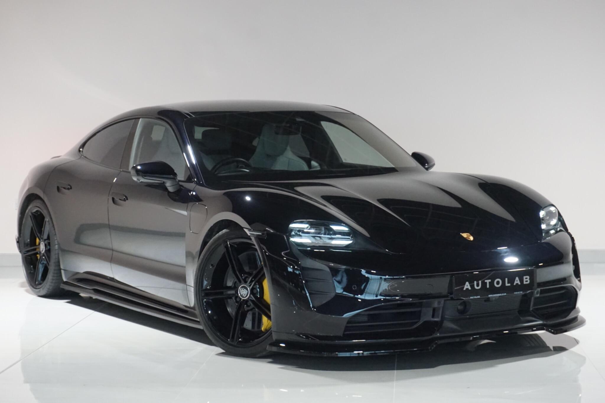 Porsche Taycan Performance Plus 93.4kWh Turbo Saloon 4dr Electric Auto 4WD (680 ps)